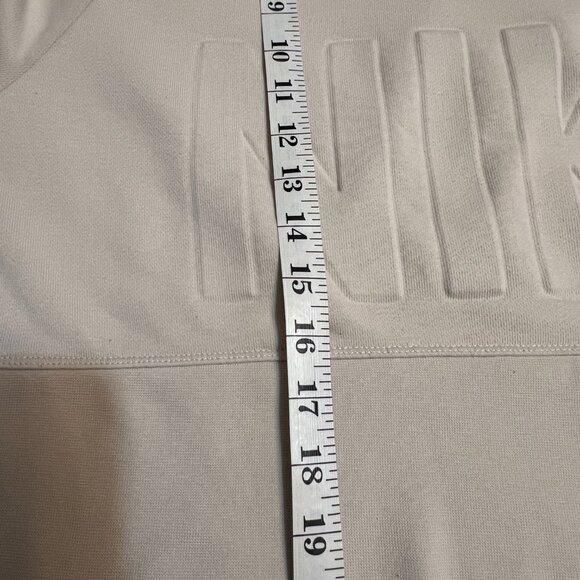 Nike Dri-FIT Sweatshirt Women’s Small Beige Crewneck Embossed NIKE Logo Croped - Picture 6 of 10